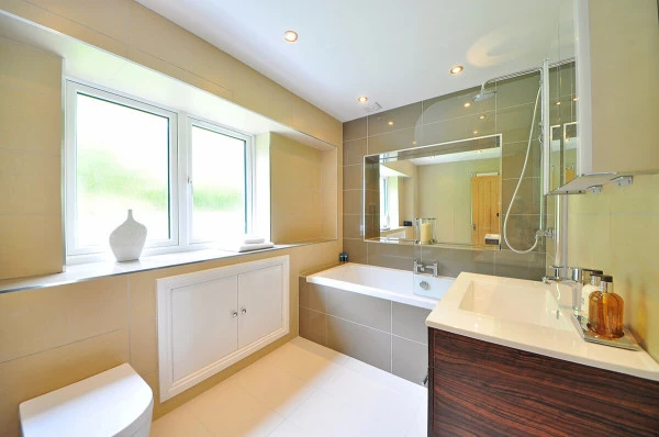 Aménagement salle de bain à Suresnes